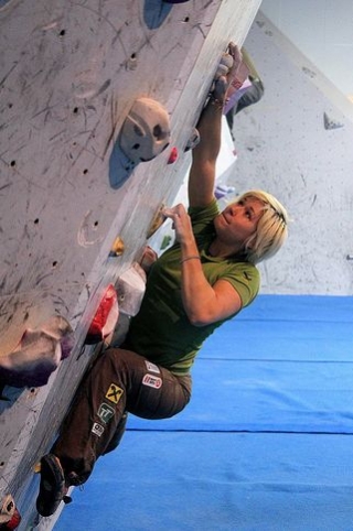 We host various bouldering competitions